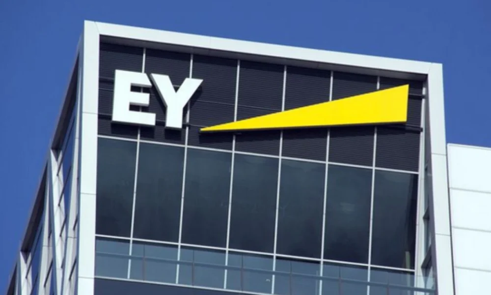 EY 2