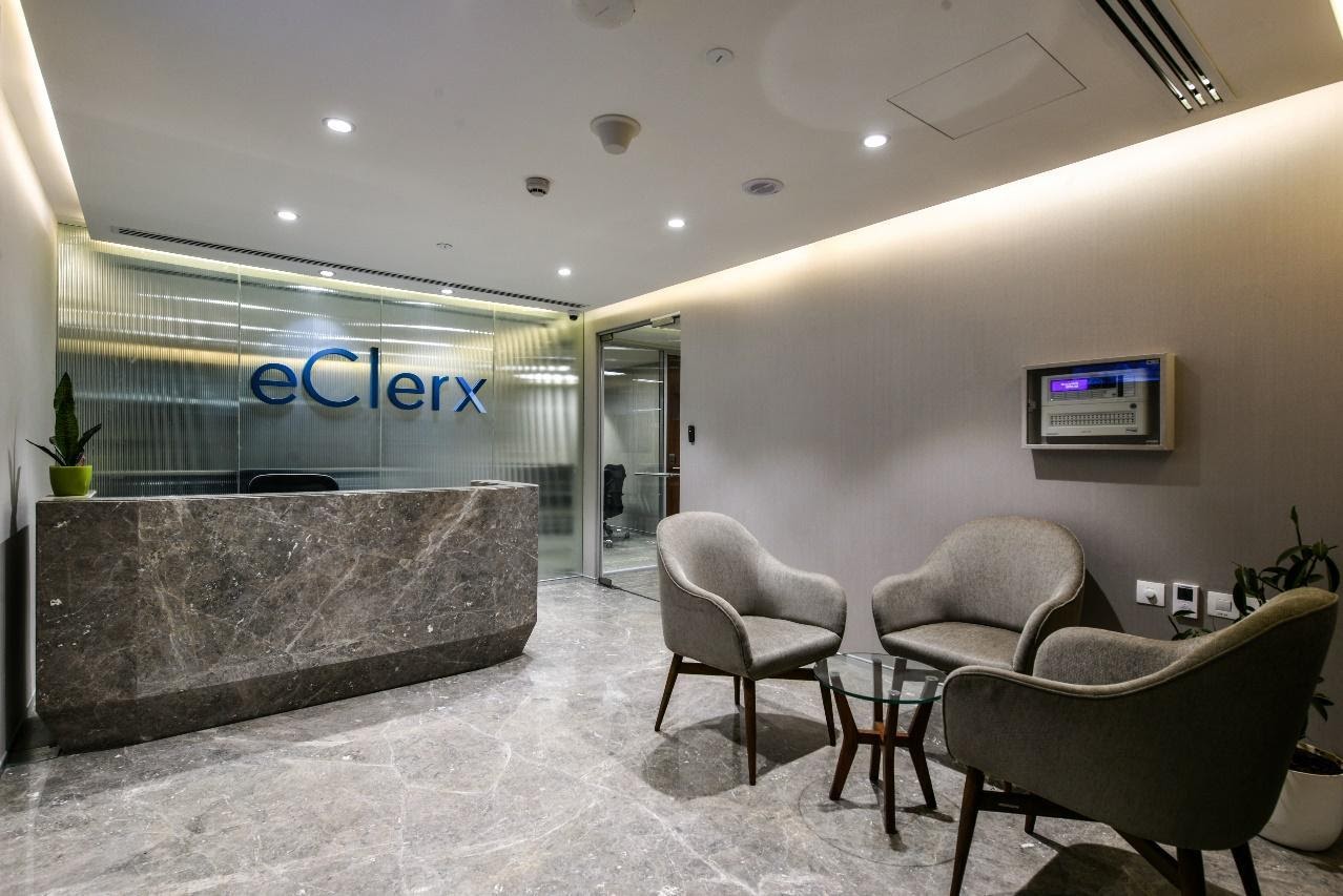 eClerx Walk-In Job for Freshers 2025
